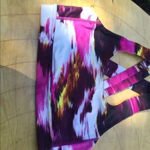Lululemon sports bra
